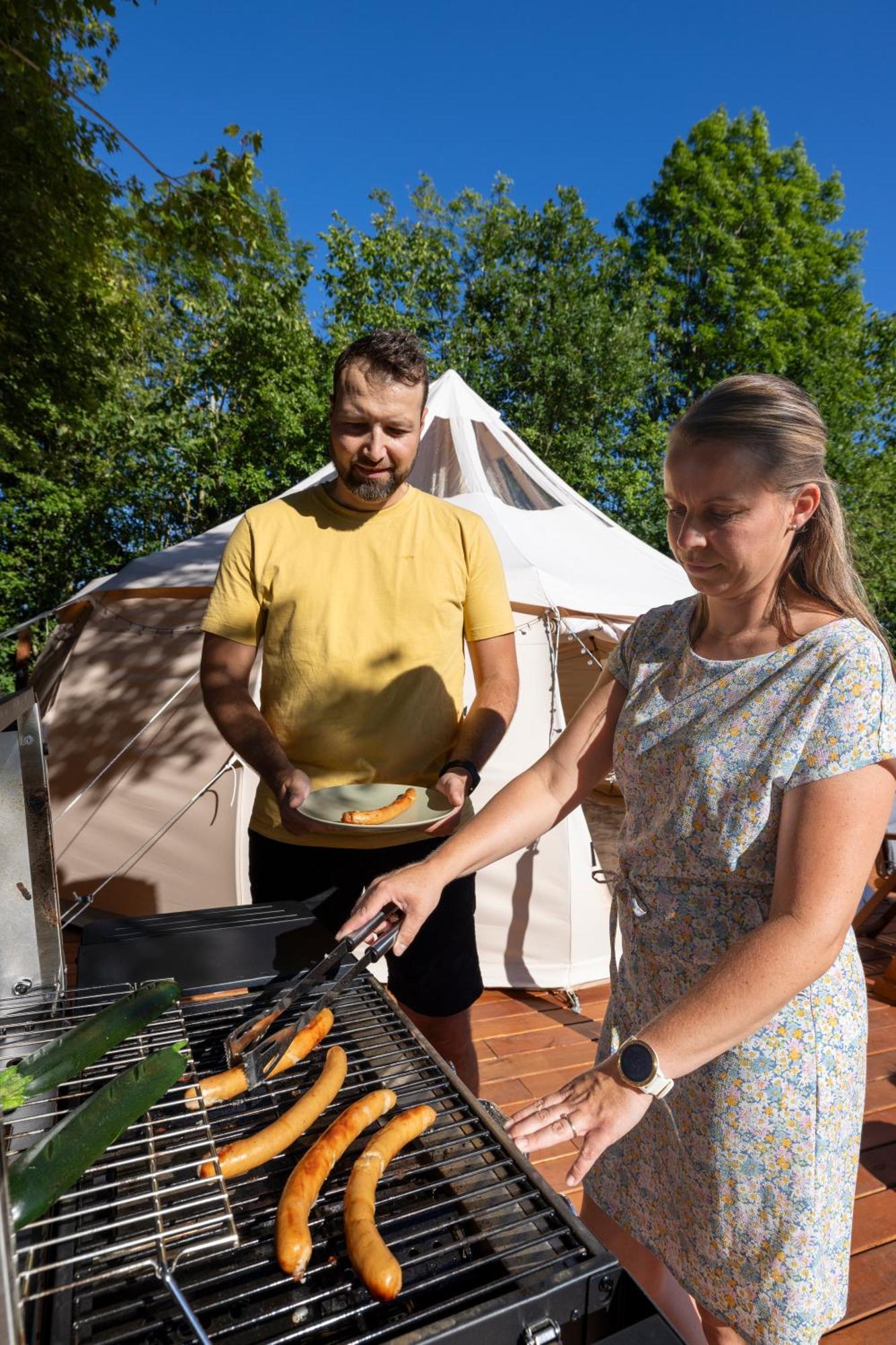 Holmegaard Vin Og Glamping Hotel Dannemare Buitenkant foto