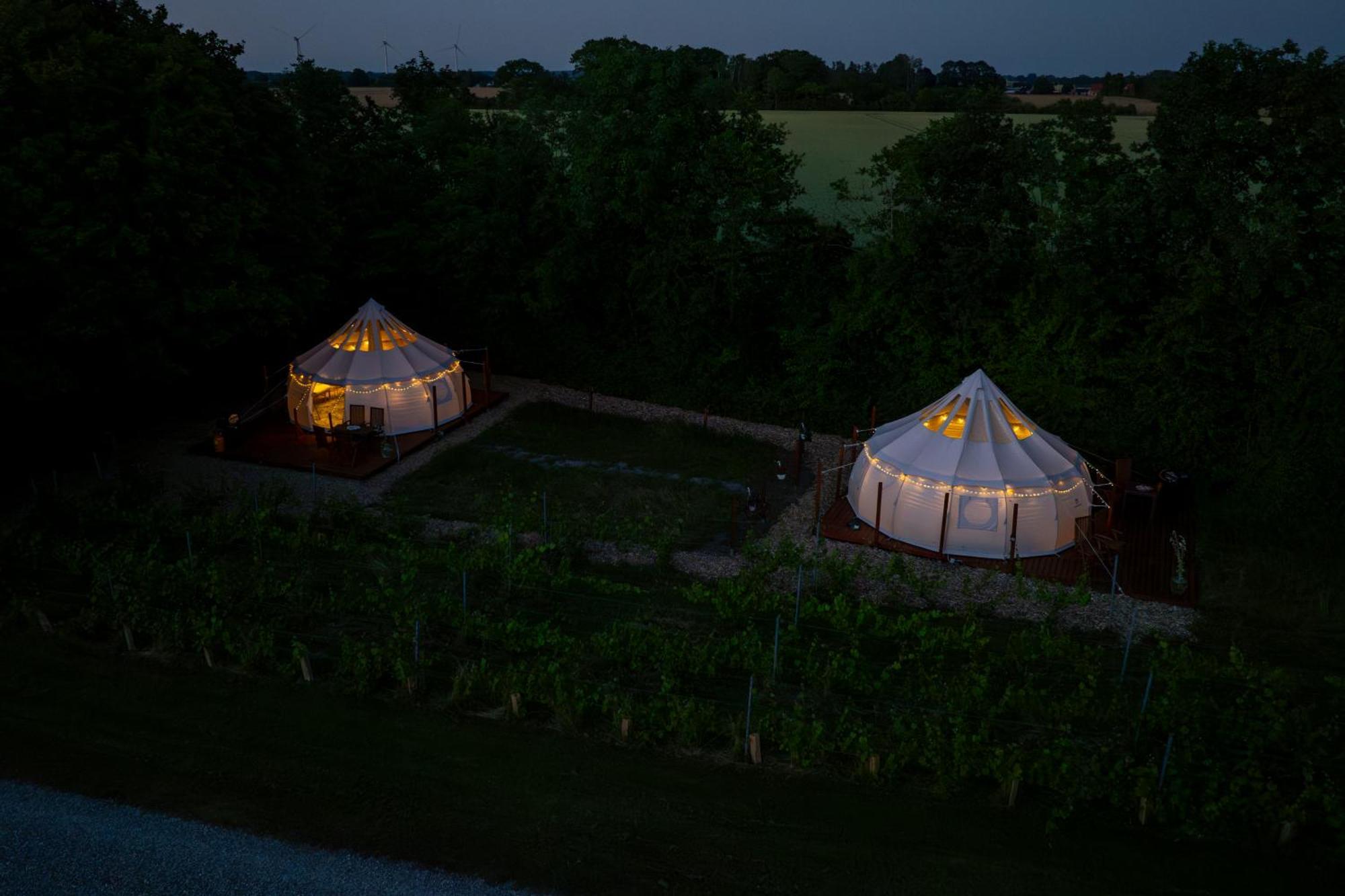 Holmegaard Vin Og Glamping Hotel Dannemare Buitenkant foto